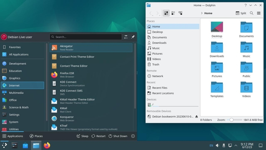The KDE Plasma desktop on Debian